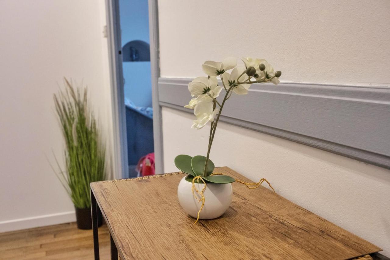 Ferienwohnung ❂ Les Logis De La Tremoille ❂ Cozy ❂ Netflix ❂ Thouars Exterior foto
